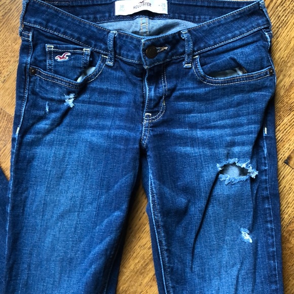 Hollister Jeans size 3R skinny destroyed - Picture 3 of 6